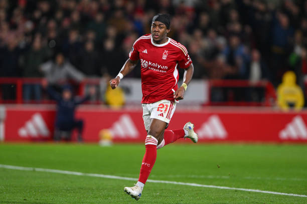 更耐人寻味 更耐人寻味