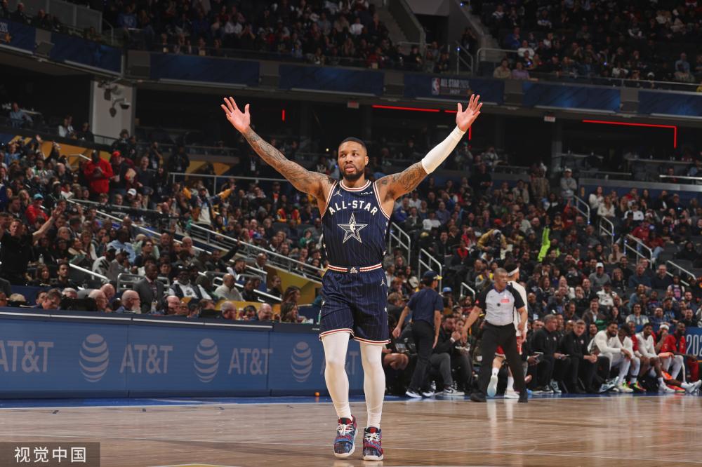 在场上和场 在场上和场