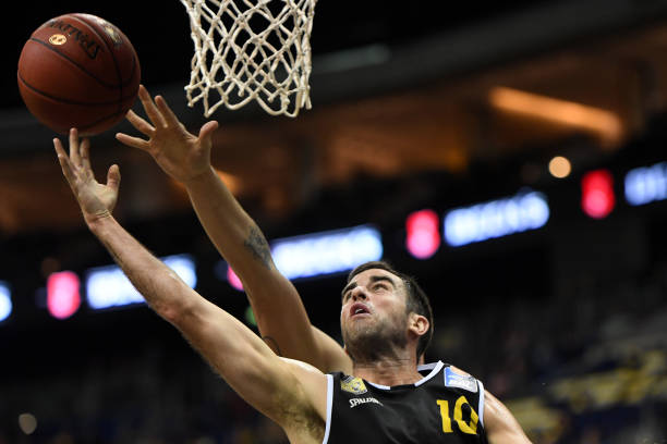 攻的球员之 攻的球员之